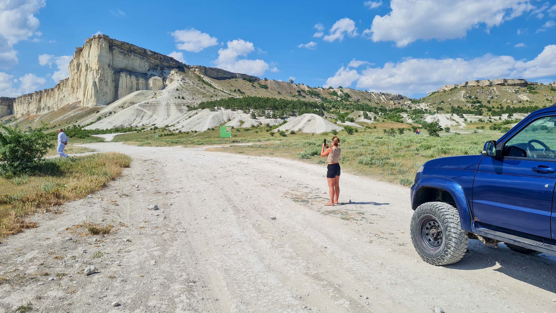 Белая скала Ак-Кая в маршруте двухдневного джип-тура по Крыму - JeepTrip
